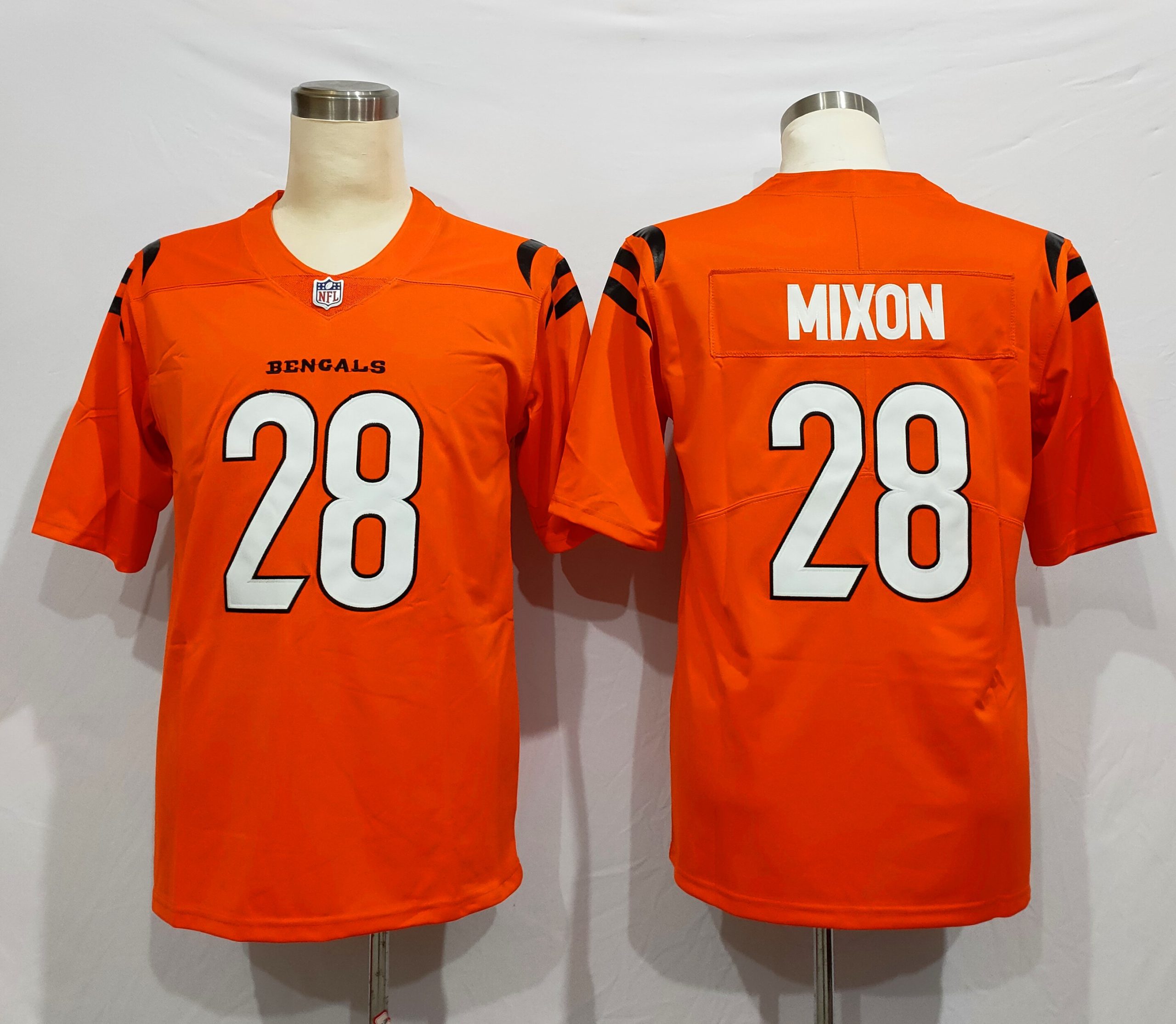 mens-cincinnati-bengals-joe-mixon-28-orange-alternate-jerseyhspcqulaznb4_0.jpg