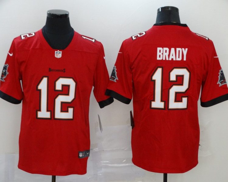 Men's Tampa Bay Buccaneers Tom Brady Red Vapor Limited Jersey