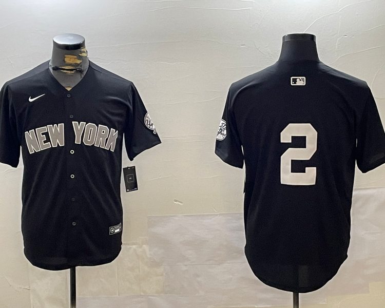 Men's New York Yankees Derek Jeter #2 Black Jersey