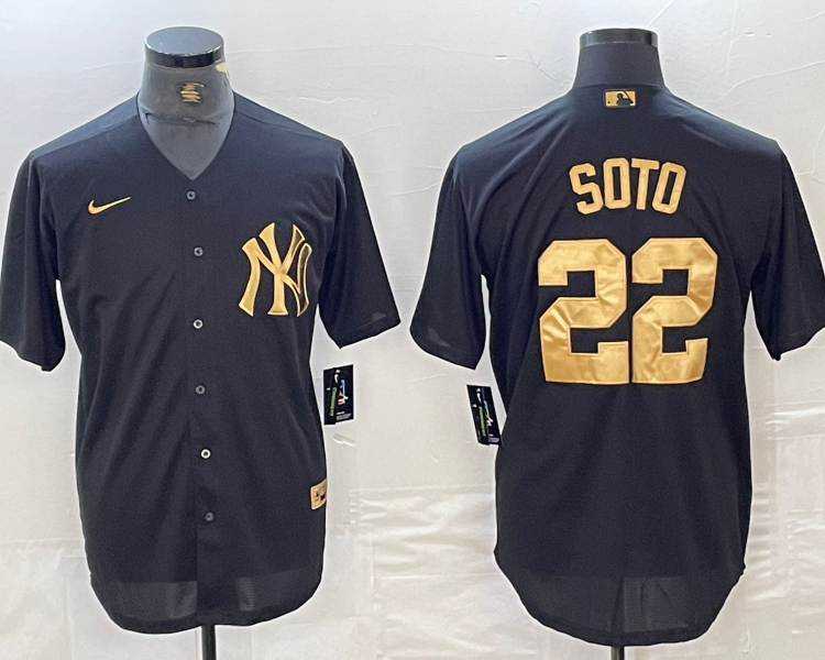 Men's New York Yankees Juan Soto #22 Black Limited Jersey