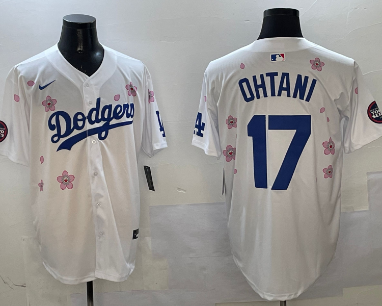 Men's Los Angeles Dodgers Shohei Ohtani #17 White Alternate Jersey