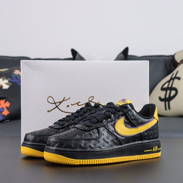 Unsex Air Force 1 Low "Kobe Bryant" HV5122-001