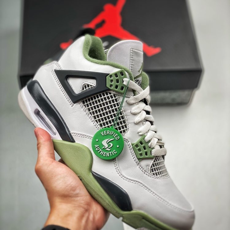 AIR JORDAN 4 OIL GREEN AQ9129-103