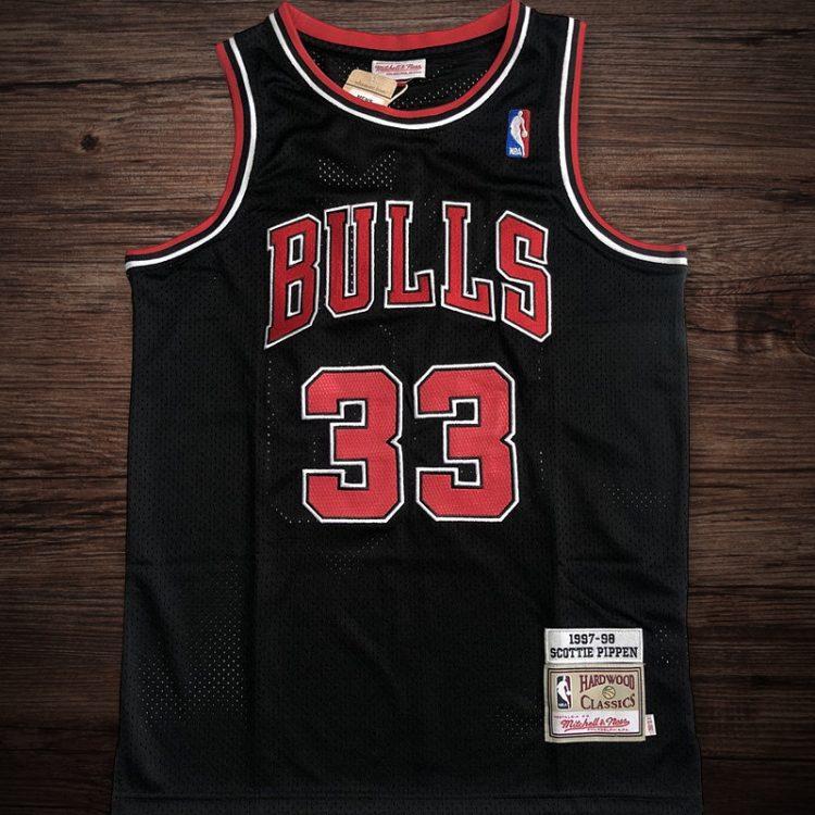 Men's Chicago Bulls 1997-98 #33 Scottie Pippen Jersey Black
