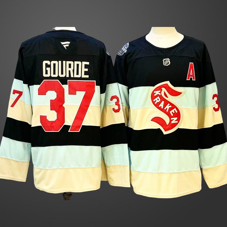 Men's Seattle Kraken #37 Yanni Gourde Deep Sea Blue Winter Classic With A Patch Stitched Jersey