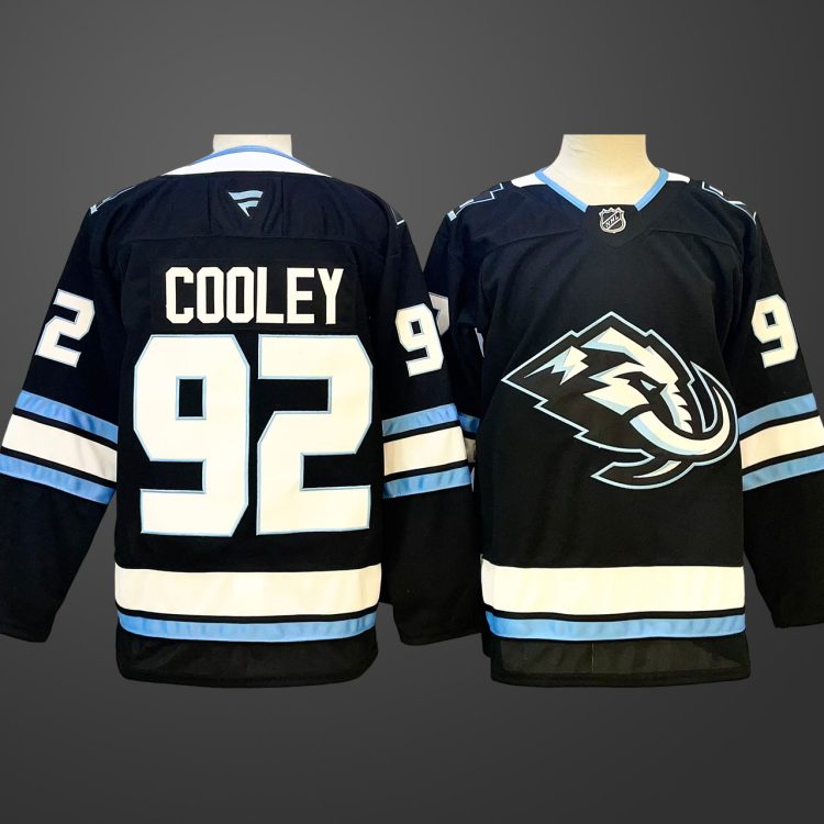 Men's Utah Mammoth #92 Logan Cooley Navy 2025 Stitched Jersey